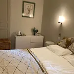 Bed & Breakfast La Des Amandiers 4*