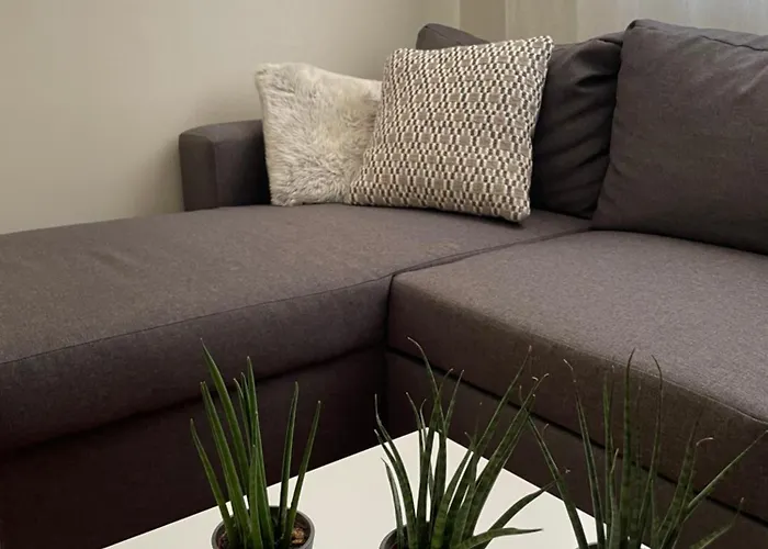 La Des Amandiers Bed & Breakfast 4*